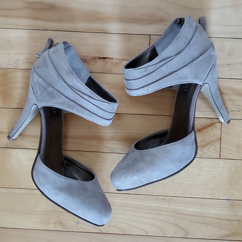 Grey suede heels